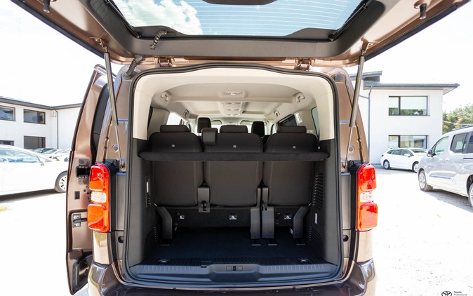 Toyota Proace Verso cena 226000 przebieg: 5, rok produkcji 2023 z Bogatynia małe 667